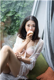 松峰莉璃